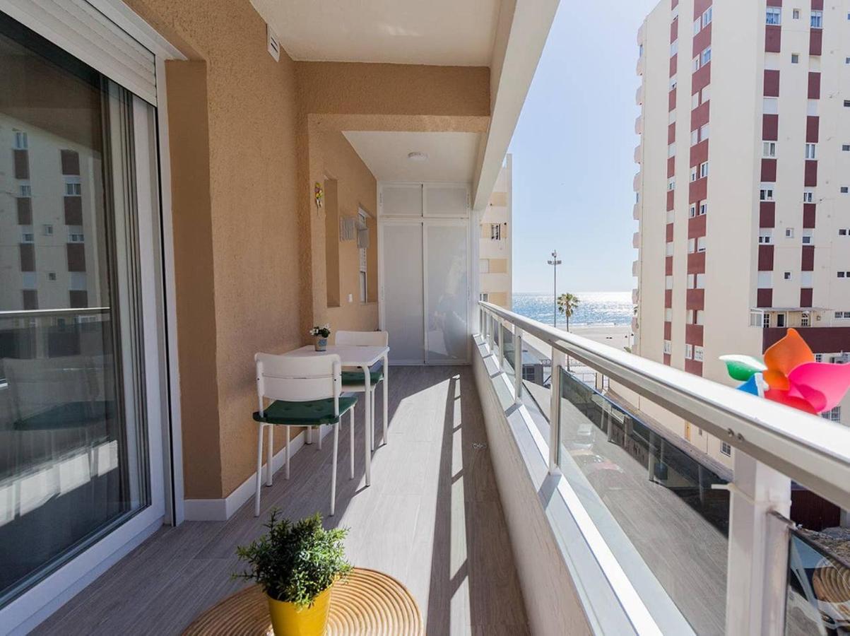 Victoria - Apartamento Playa Кадис Екстериор снимка